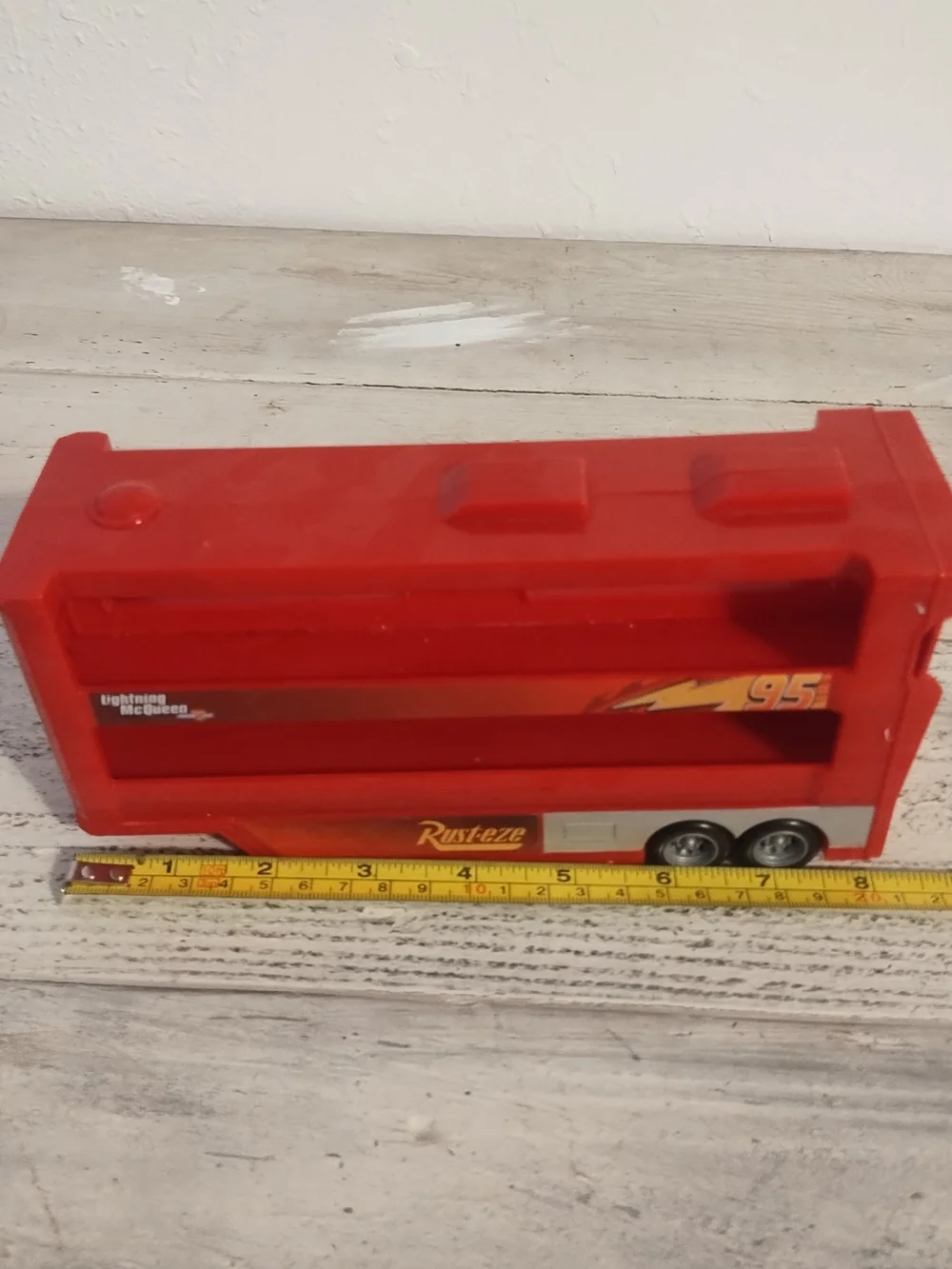 Pixar lighting mcqueen